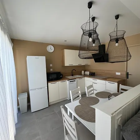 Les By Ambiance 21 Elegance Mediterraneenne A Plage Domaine Des Tamaris Дом отдыха *